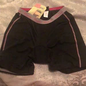 NWT Cyclewear Gel Brief by Canari .